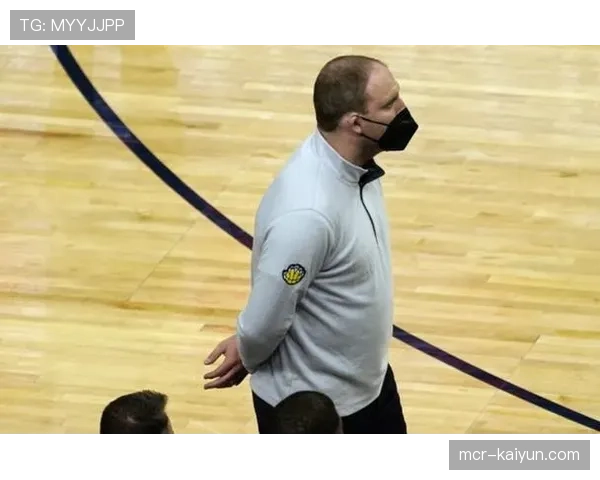 风格对比分析:灰熊的铁血防守将如何应对国王联盟最快的进攻节奏。 风格对比分析:灰熊的铁血防守将如何应对国王联盟最快的进攻节奏。